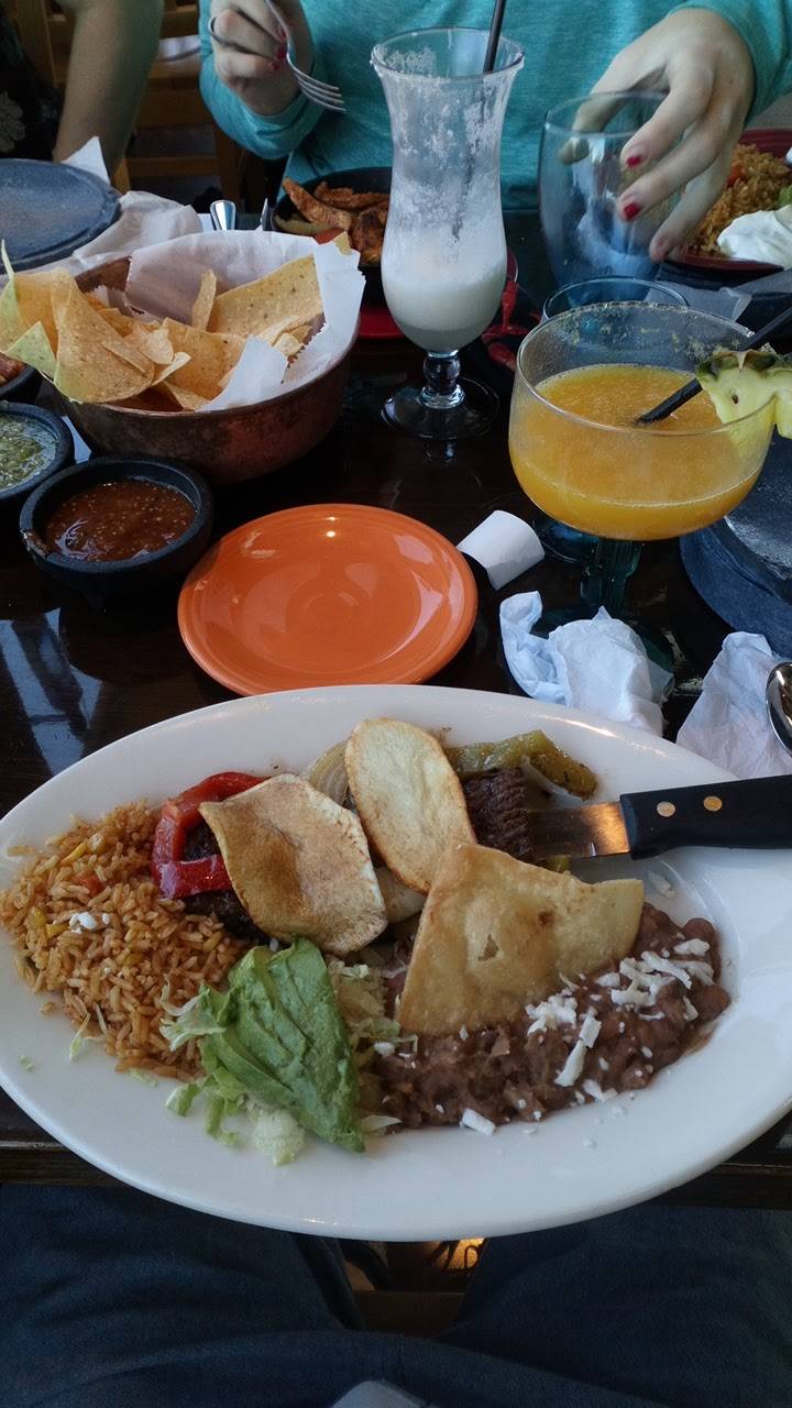 Iguana Wana Mexican Restaurant | restaurant | 9080 76th St, Pleasant Prairie, WI 53158, USA | 2626945400 OR +1 262-694-5400