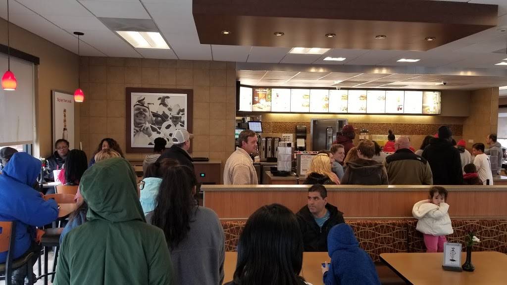 Chick-fil-A | restaurant | 7072 Winchester Rd, Memphis, TN 38125, USA | 9017371778 OR +1 901-737-1778