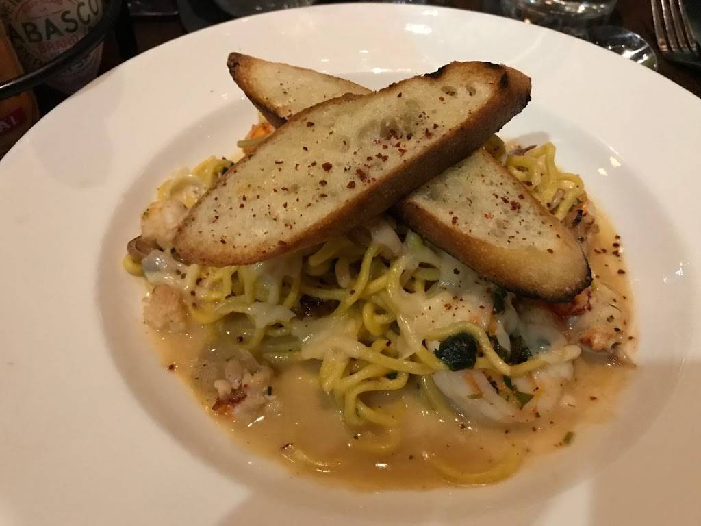 The Hourly Oyster House | restaurant | 15 Dunster St, Cambridge, MA 02138, USA | 6177652342 OR +1 617-765-2342