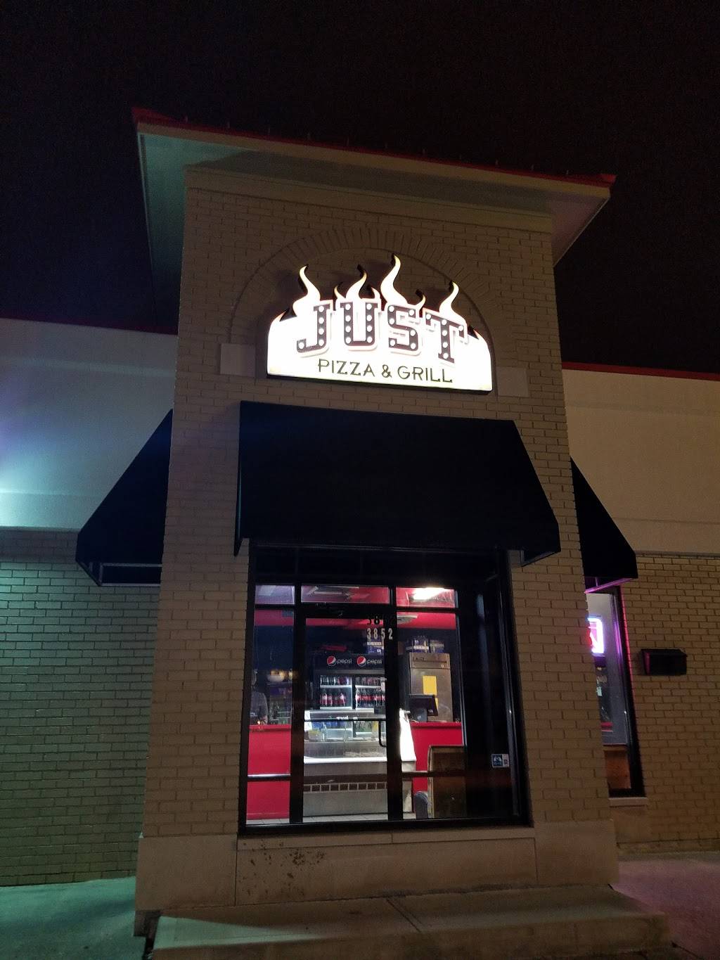 Just Pizza | meal takeaway | 3852 E 10th St, Indianapolis, IN 46201, USA | 3173592446 OR +1 317-359-2446