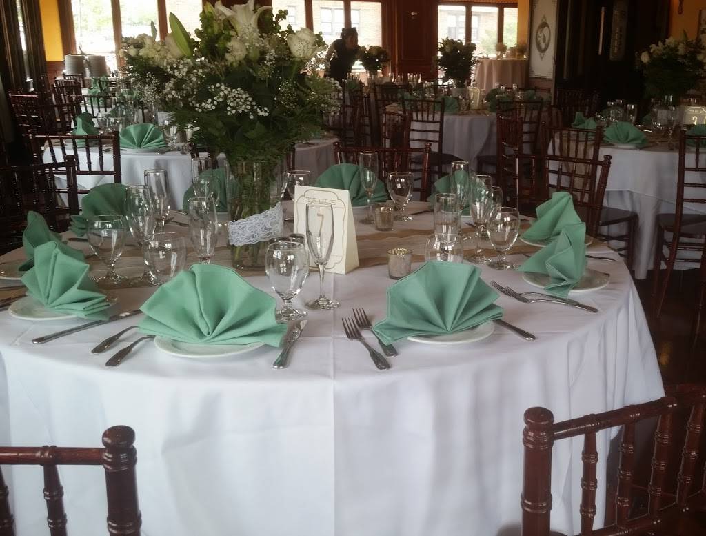 Molly Spillanes | restaurant | 211 Mamaroneck Ave, Mamaroneck, NY 10543, USA | 9148993130 OR +1 914-899-3130