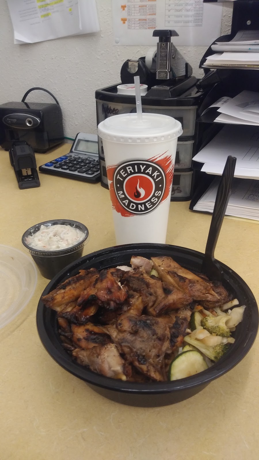 Teriyaki Madness | restaurant | 2680 NE Hwy 20 Ste 340, Bend, OR 97701, USA | 5417970261 OR +1 541-797-0261