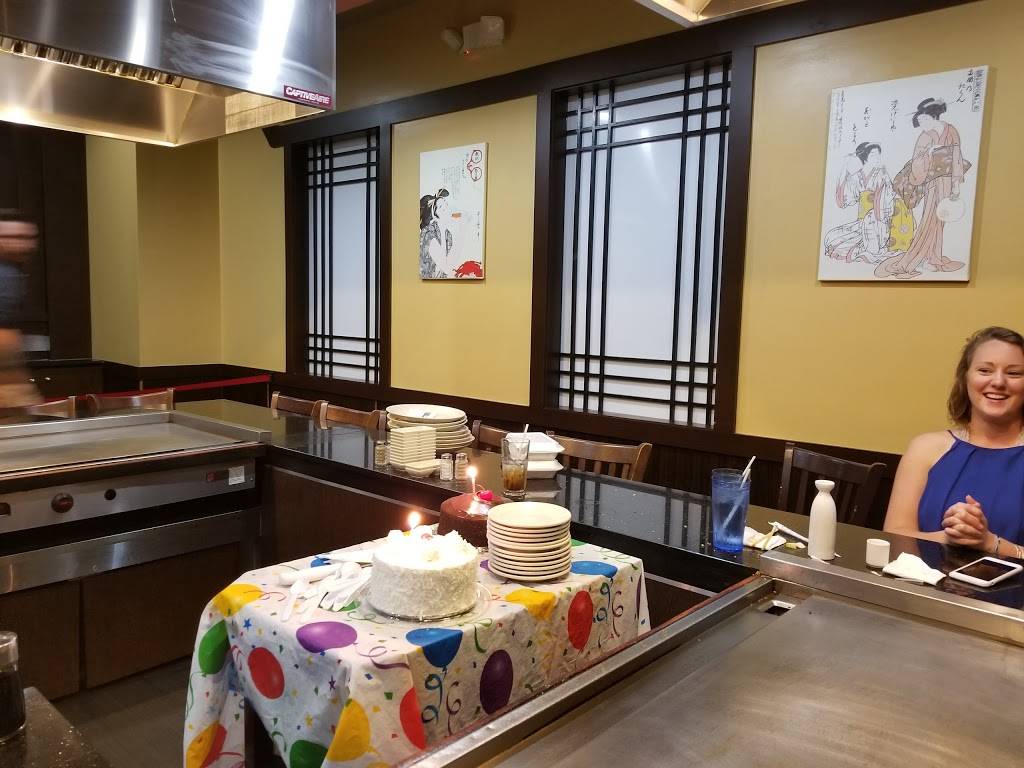 Fujiyama | restaurant | 12070 Cortez Blvd, Brooksville, FL 34613, USA | 3525966370 OR +1 352-596-6370