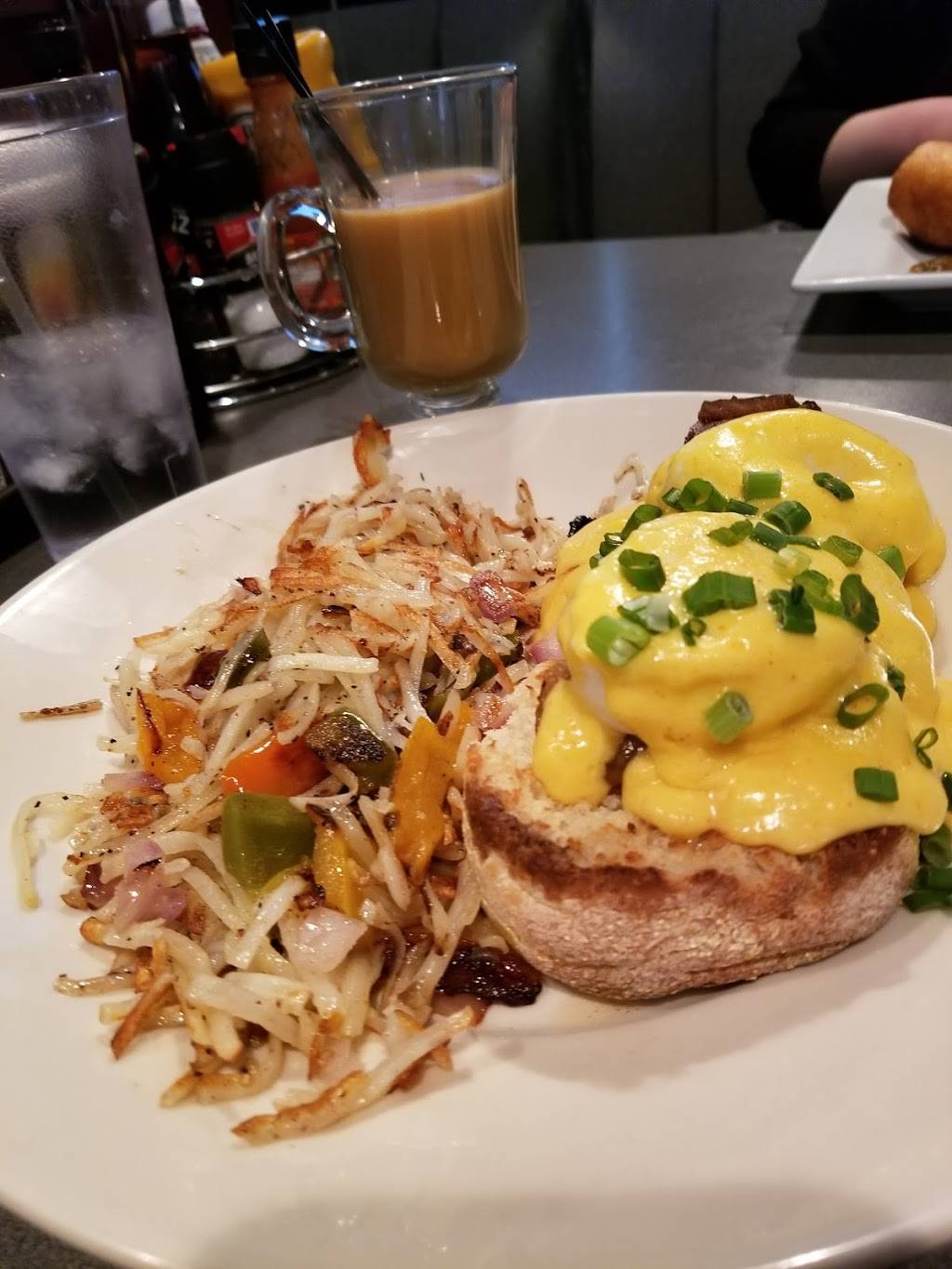 Grindstone Tap House | restaurant | 826 Front St, Berea, OH 44017, USA | 4402343455 OR +1 440-234-3455