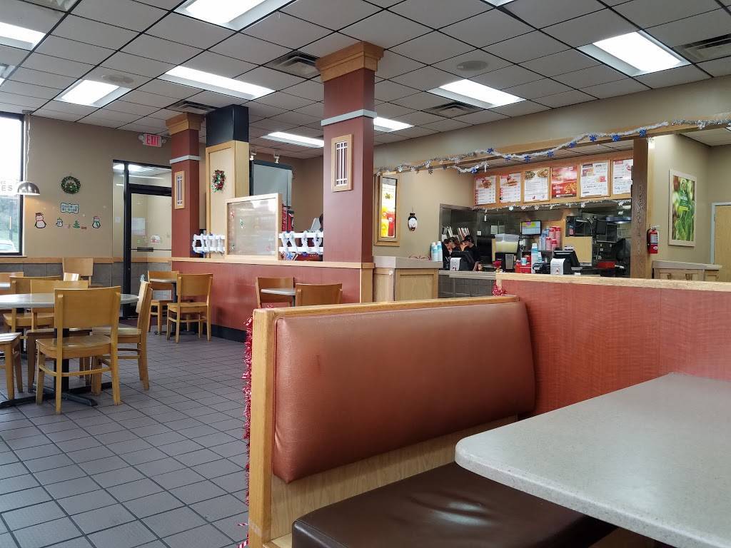 Wendys | restaurant | 713 Oakland Cir, Raphine, VA 24472, USA | 5403775587 OR +1 540-377-5587