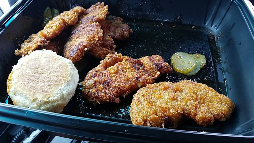 KFC | restaurant | 2647 N Pearl St, Tacoma, WA 98407, USA | 2537524193 OR +1 253-752-4193