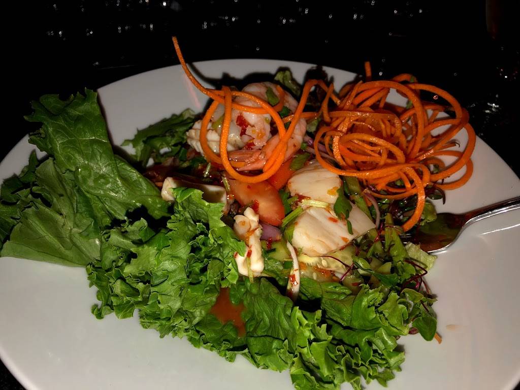 Mango Thai | restaurant | 318 S Broadway, Rochester, MN 55904, USA | 5072882360 OR +1 507-288-2360