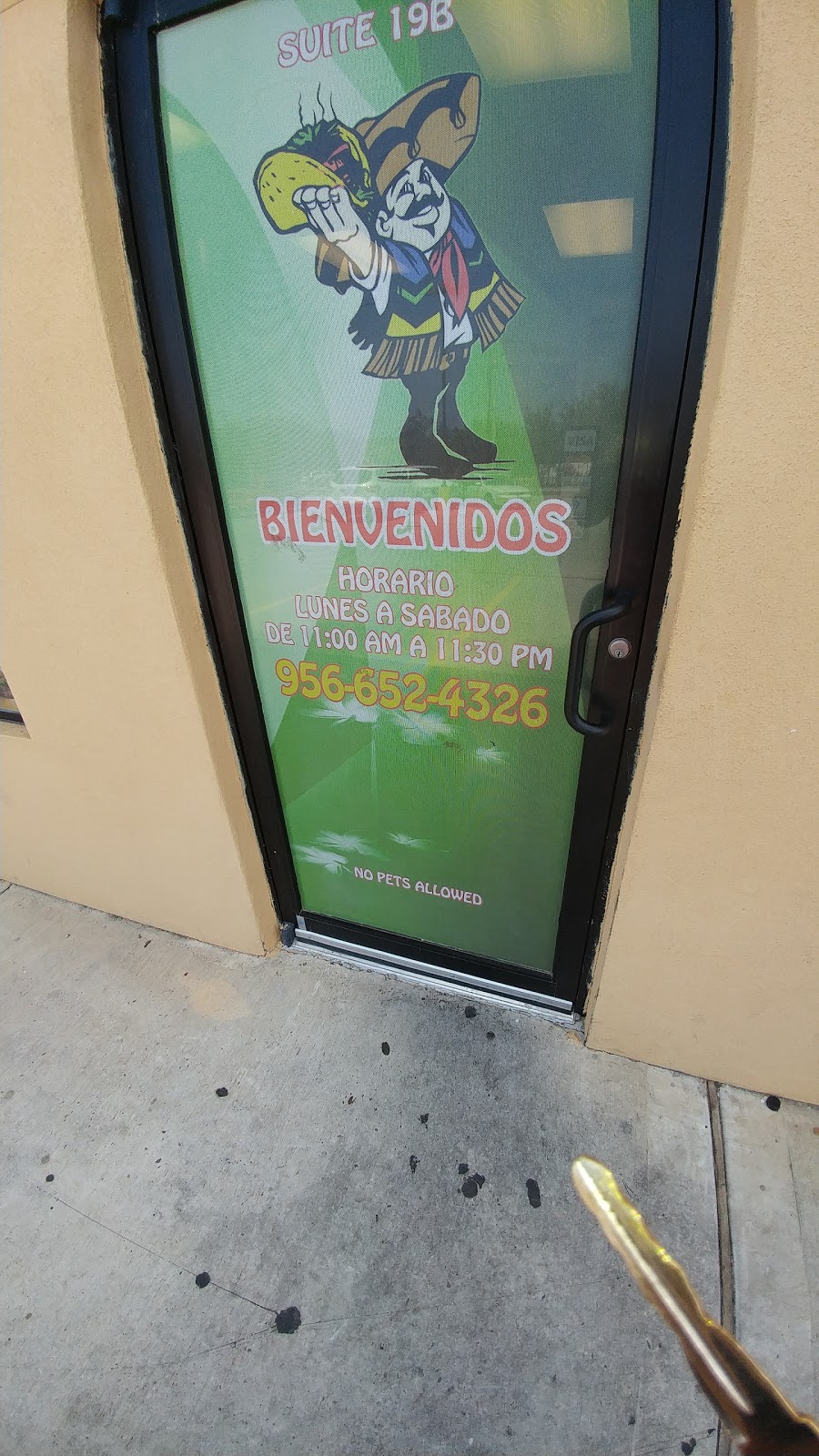 Cantus Tacos | restaurant | 3301-3311 Chacota St, Laredo, TX 78046, USA | 9566524326 OR +1 956-652-4326