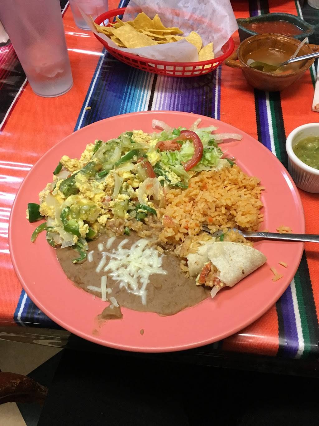 Las Dos Fronteras | restaurant | 3292 Fulton Rd, Cleveland, OH 44109, USA | 2166516951 OR +1 216-651-6951