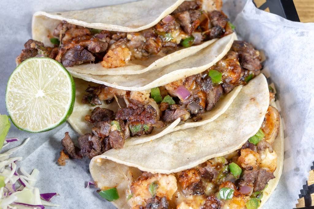 little shack | restaurant | 12380 Edgemere Blvd #2627, El Paso, TX 79938, USA | 9153001111 OR +1 915-300-1111