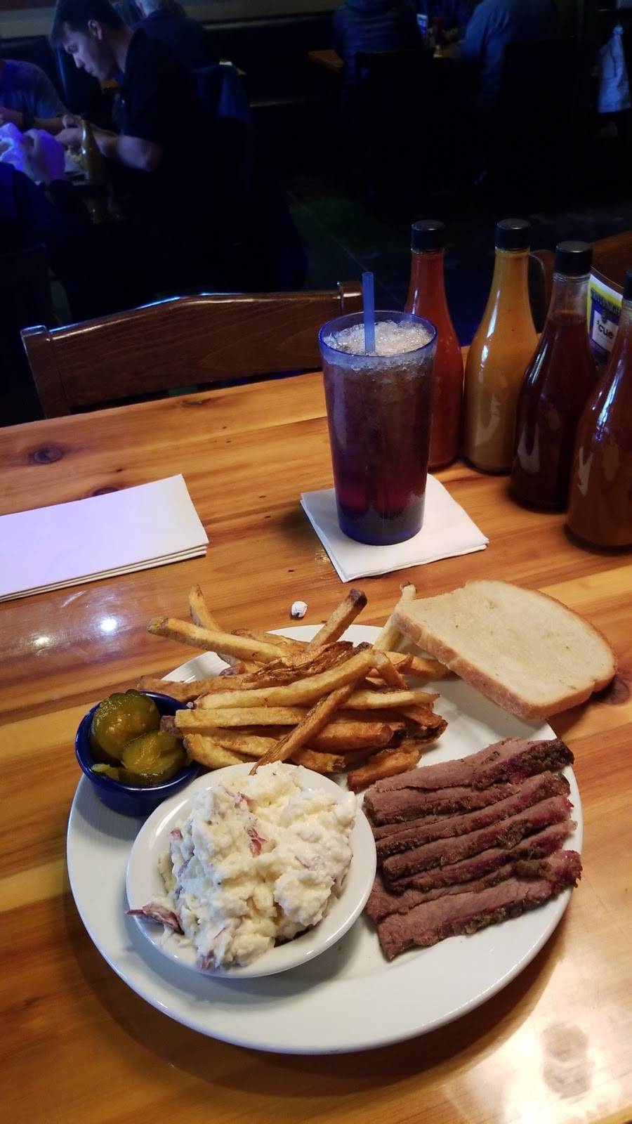 Cue Barbecue | restaurant | 5260 Peachtree Industrial Blvd, Peachtree Corners, GA 30071, USA | 4702995117 OR +1 470-299-5117