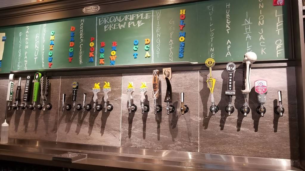 Mayfair Taproom | restaurant | 2032 E 10th St, Indianapolis, IN 46201, USA | 3174192393 OR +1 317-419-2393