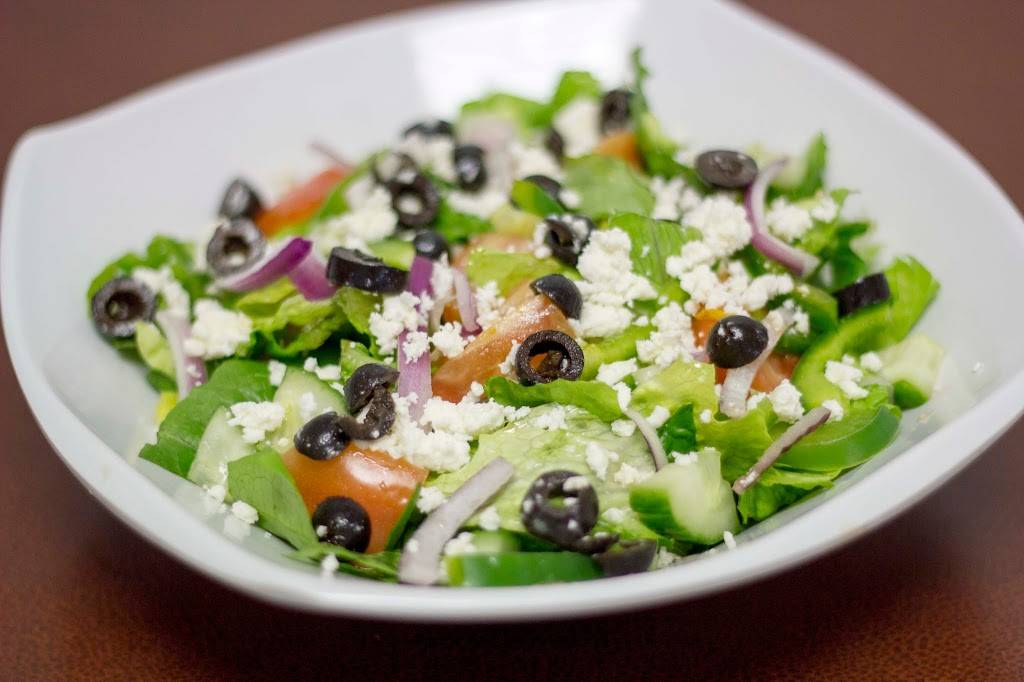 Luigis Lasagna & Pizzeria | restaurant | 17 Commercial St, Milton, ON L9T 2H6, Canada | 9058649442 OR +1 905-864-9442