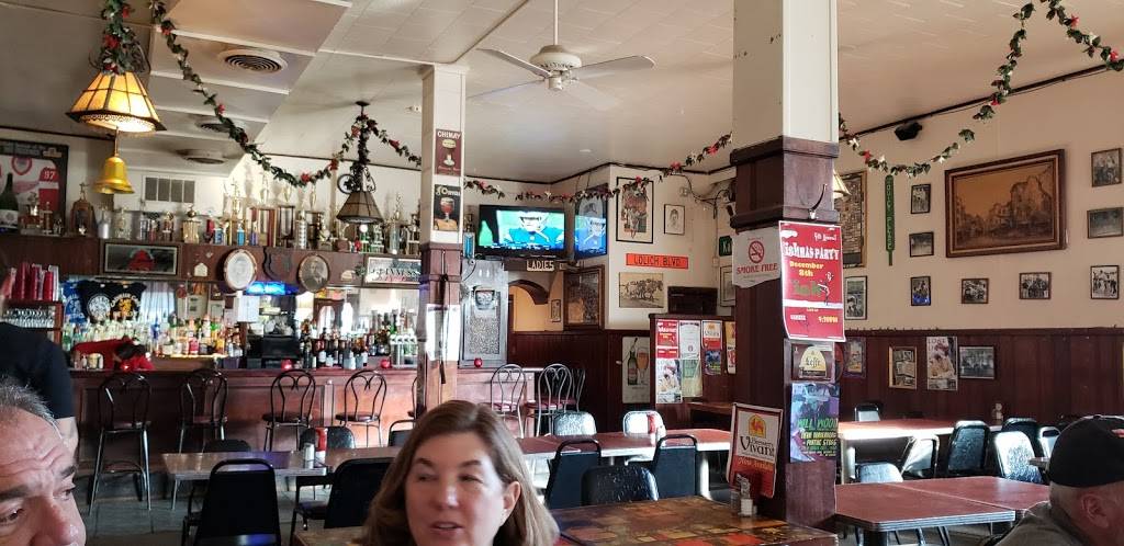 Cadieux Cafe | restaurant | 4300 Cadieux Rd, Detroit, MI 48224, USA | 3138828560 OR +1 313-882-8560