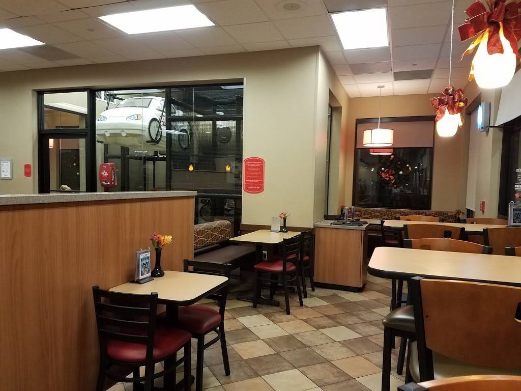 Chick-fil-A | restaurant | 90 Barrington Rd, Schaumburg, IL 60194, USA | 8477981424 OR +1 847-798-1424