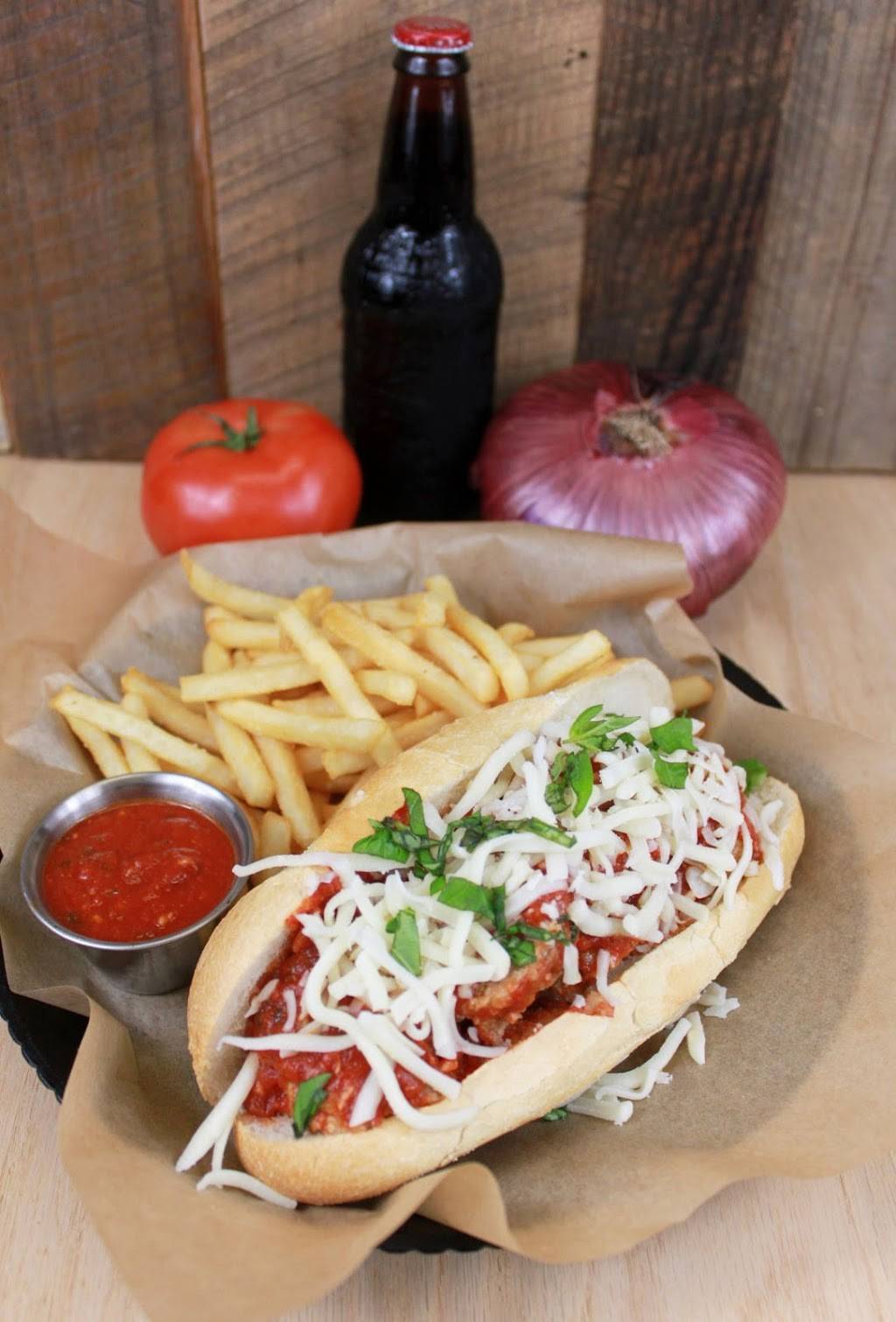 Mason Jar Brews and Burgers | restaurant | 941 N 74 Dr, Kansas City, KS 66112, USA | 9132428165 OR +1 913-242-8165