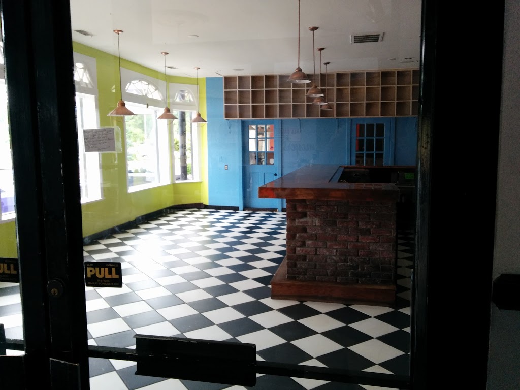 Cafe Lou Lou | restaurant | 2216 Dundee Rd, Louisville, KY 40205, USA | 5024599566 OR +1 502-459-9566