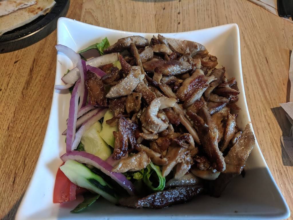 Plaka Grill | cafe | 110 Lawyers Rd NW, Vienna, VA 22180, USA | 7033193131 OR +1 703-319-3131