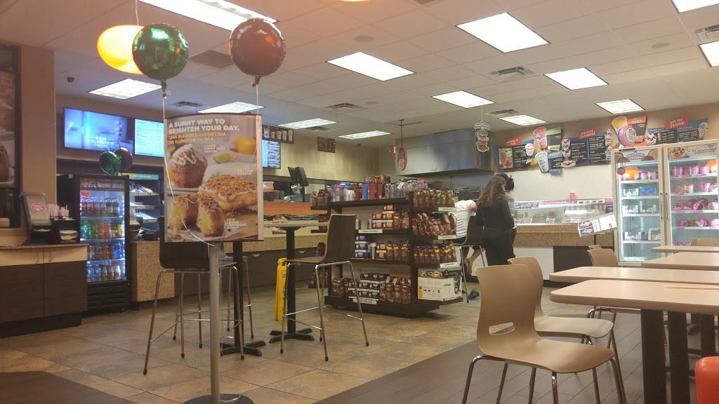 Dunkin | bakery | 7003 Taft St, Hollywood, FL 33024, USA | 9549611999 OR +1 954-961-1999