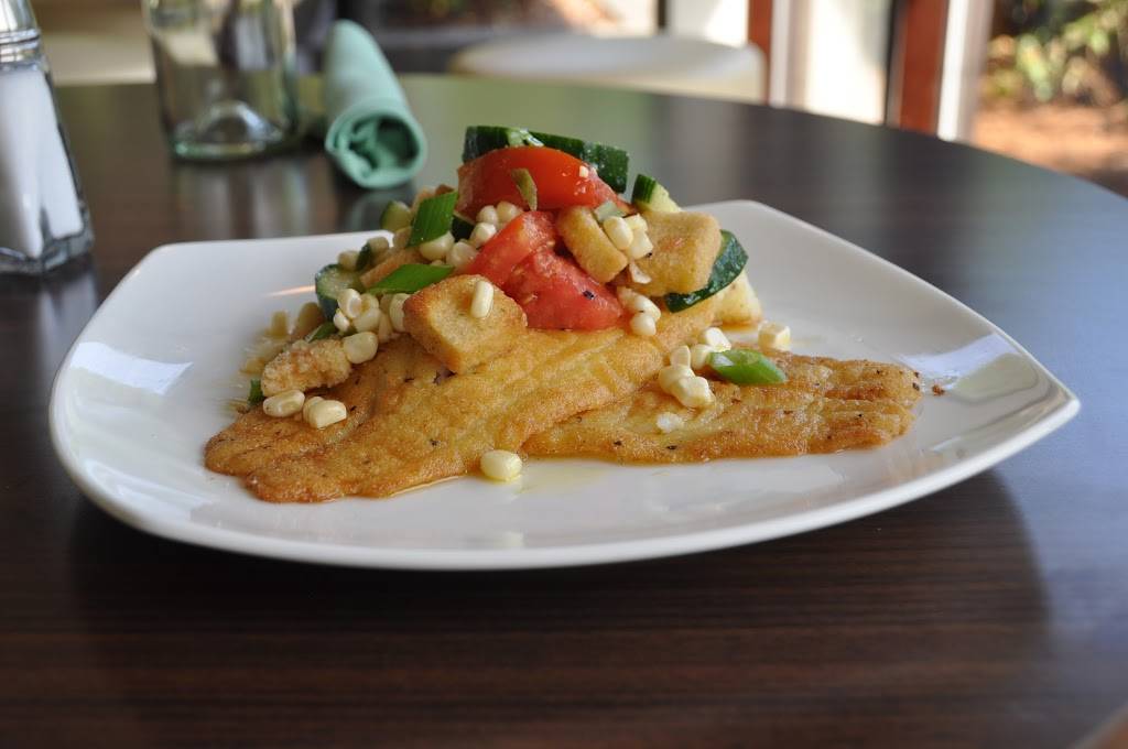 LagerHead Tavern | restaurant | 155 High Bluff Rd suite a, Hilton Head Island, SC 29926, USA | 8436812184 OR +1 843-681-2184