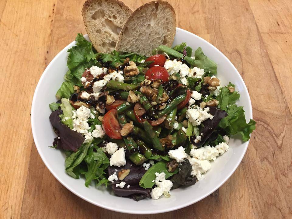 Blue Heron Cafe | restaurant | 304 N Mitchell St, Cadillac, MI 49601, USA | 2317755461 OR +1 231-775-5461