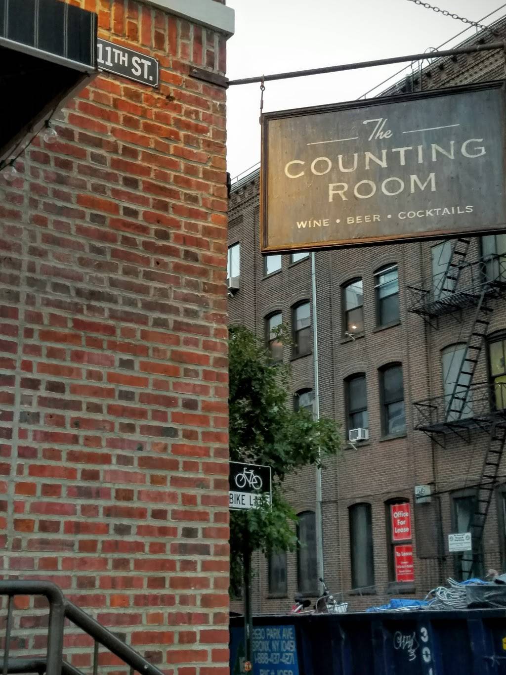 The Counting Room | night club | 44 Berry St, Brooklyn, NY 11211, USA | 7185991860 OR +1 718-599-1860
