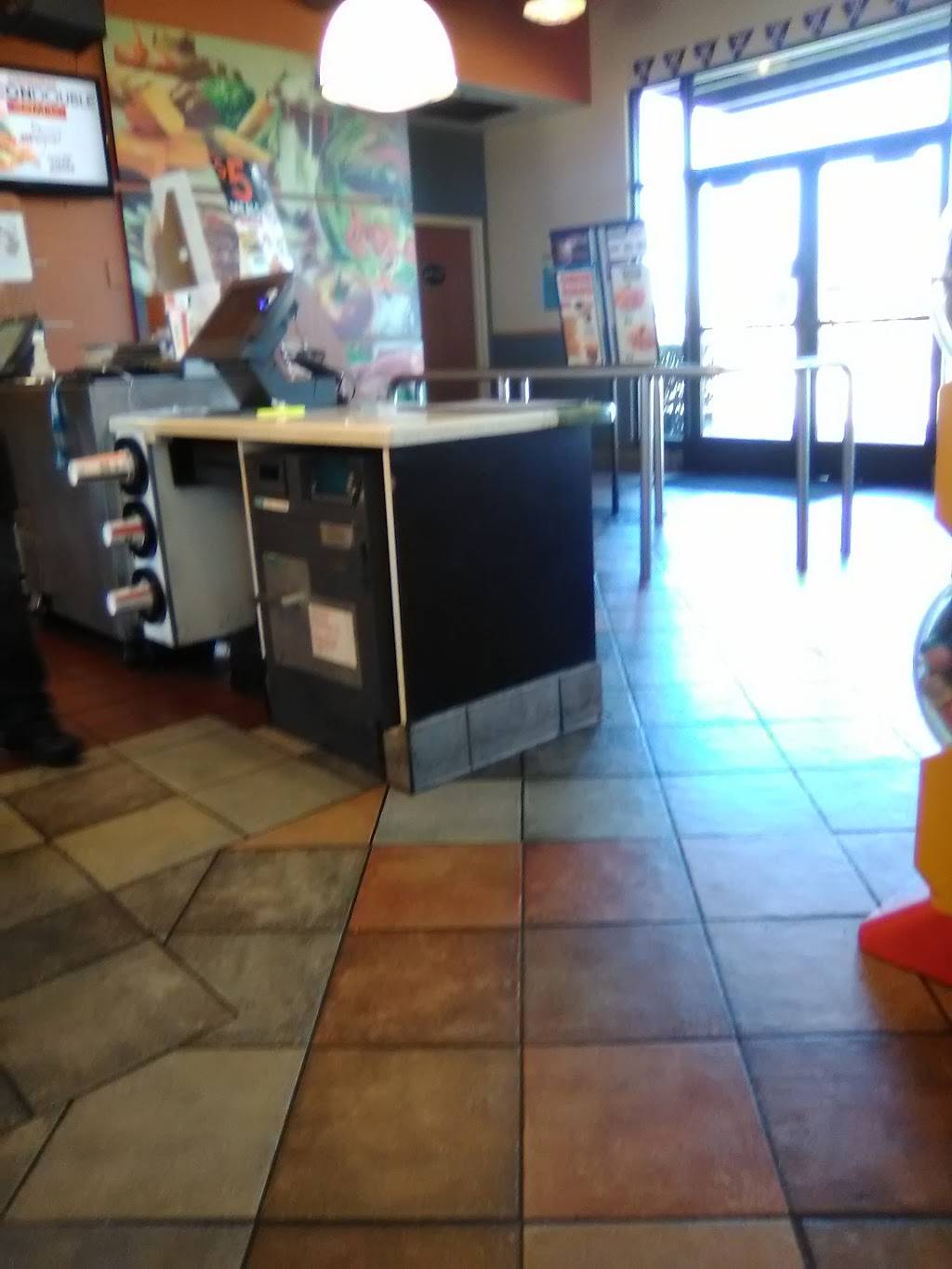 Long John Silvers | restaurant | 2101 NW 122nd St, Oklahoma City, OK 73120, USA | 4053020069 OR +1 405-302-0069