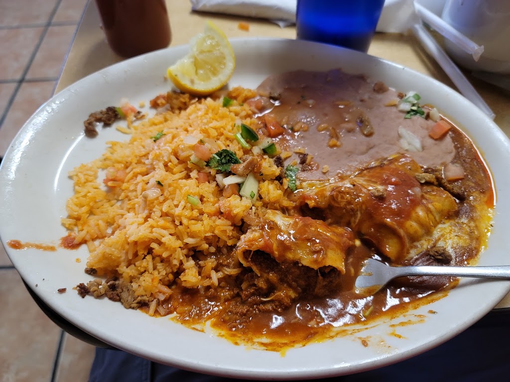Sofias Mexican Food | restaurant | 530 W Pima St, Gila Bend, AZ 85337, USA | 9286836382 OR +1 928-683-6382