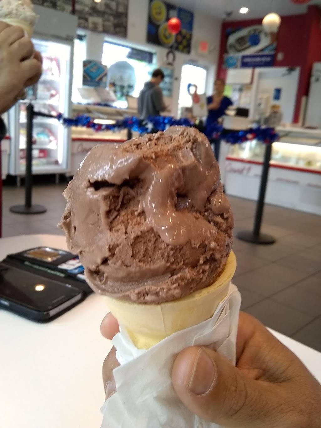 Gs Burgers | restaurant | 1300 Main St, Watertown, CT 06795, USA | 8602745551 OR +1 860-274-5551