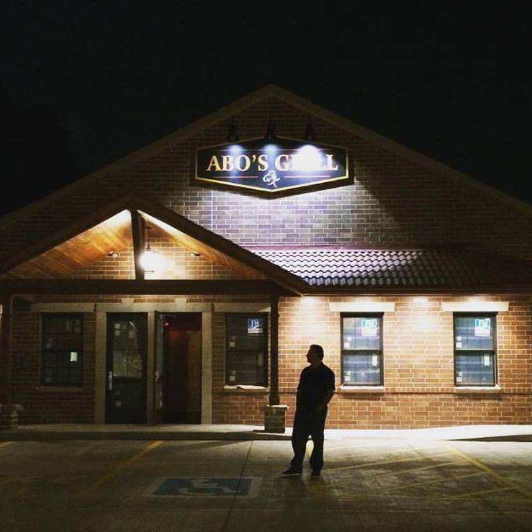 Abos Grill | restaurant | 5288 Mayfield Rd, Lyndhurst, OH 44124, USA | 4404097000 OR +1 440-409-7000