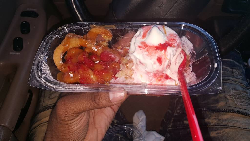 Dairy Queen | restaurant | 42 E W Oak St, McRae-Helena, GA 31055, USA | 2298686394 OR +1 229-868-6394