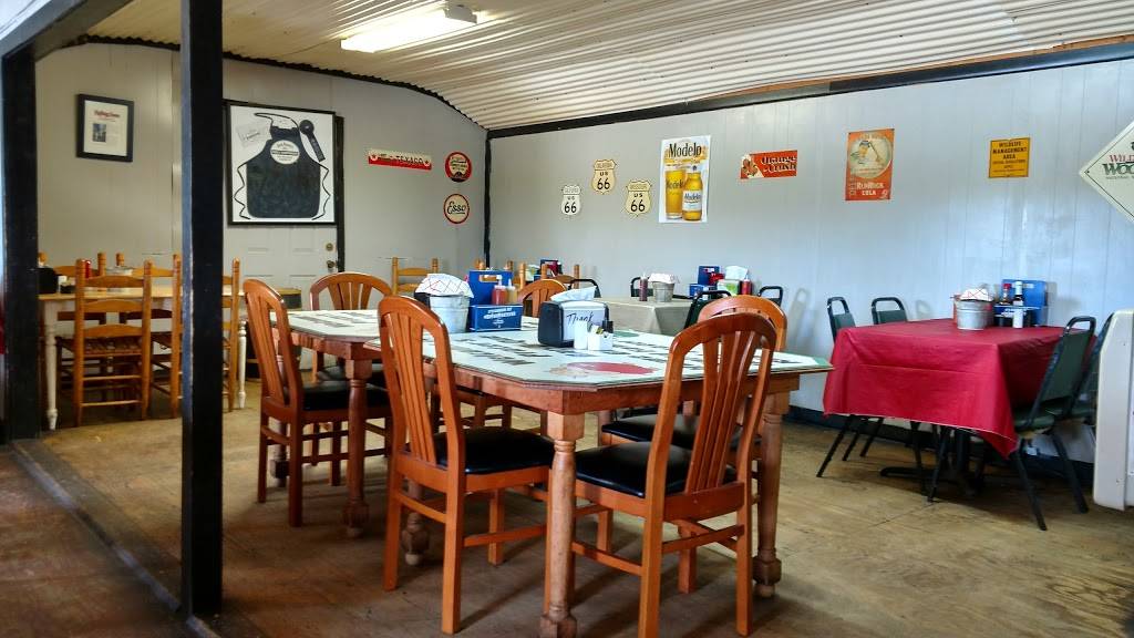 Praters BBQ | restaurant | 9576 Manchester Hwy, Morrison, TN 37357, USA | 9316352259 OR +1 931-635-2259