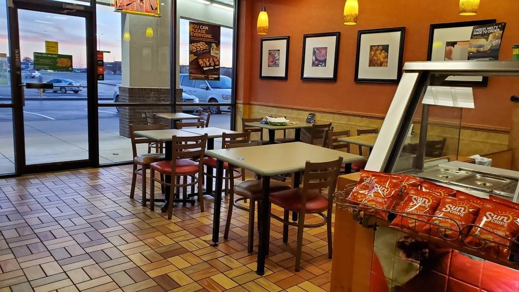 Subway | meal takeaway | 8929 S Memorial Dr Suite 300, Tulsa, OK 74133, USA | 9182549878 OR +1 918-254-9878