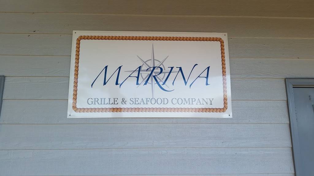 Marina Grille & Seafood Company | restaurant | 5200 City Park Dr, Lenoir City, TN 37772, USA | 8653892504 OR +1 865-389-2504
