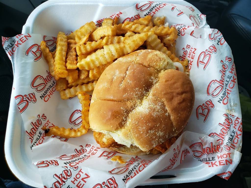 Big Shakes Nashville Hot Chicken | restaurant | 720 Rivergate Pkwy Suite B, Goodlettsville, TN 37072, USA | 6155599955 OR +1 615-559-9955