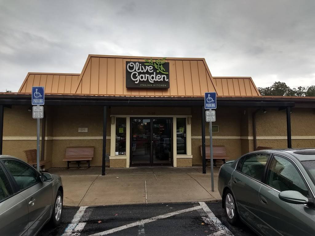 Olive Garden Italian Restaurant | meal takeaway | 1500 N Almonesson Rd, Deptford Township, NJ 08096, USA | 8562326332 OR +1 856-232-6332