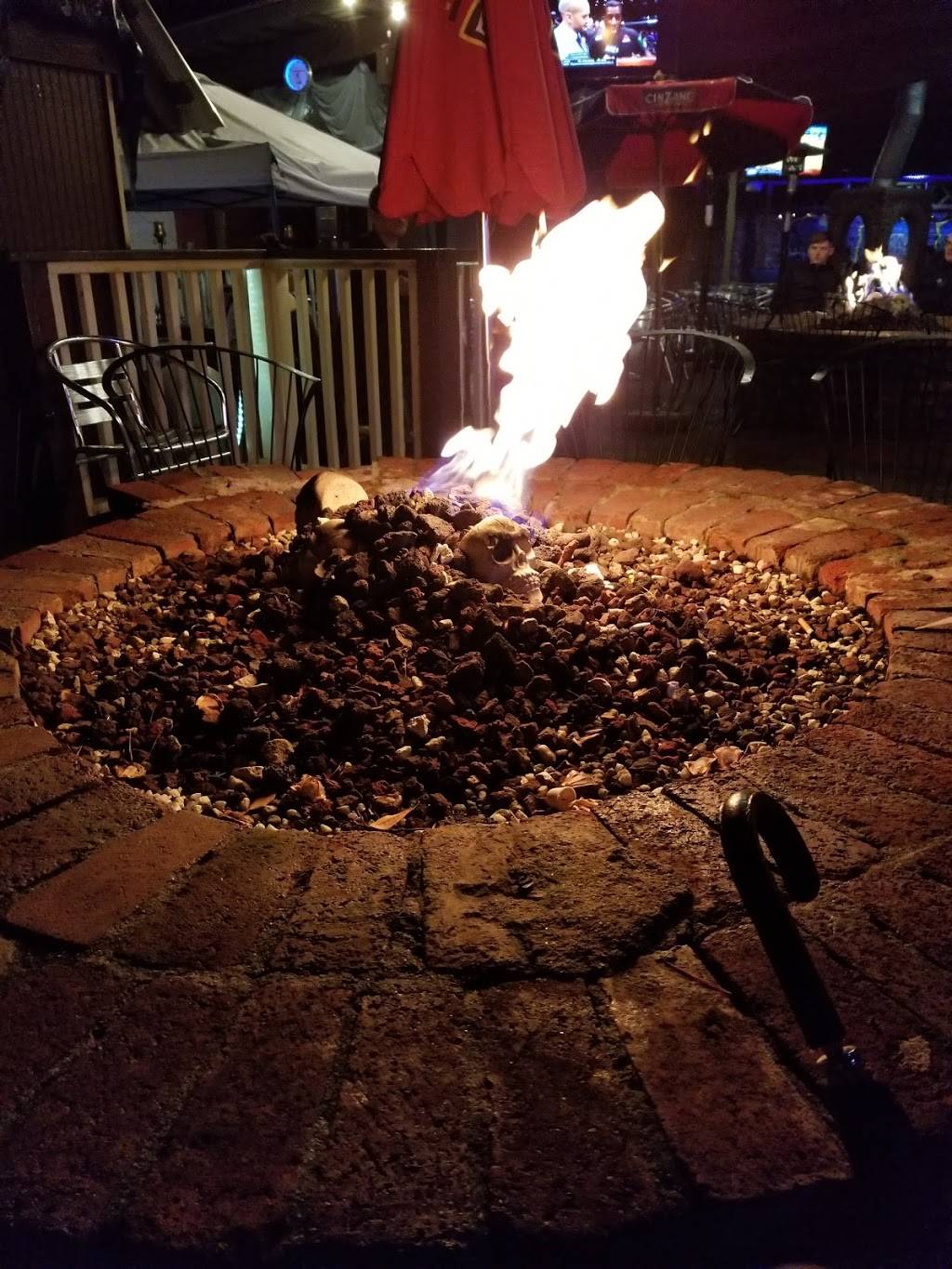 Indian Summer Hookahs Bar & Grill | restaurant | 220 Olivier St, Monterey, CA 93940, USA | 8313724744 OR +1 831-372-4744