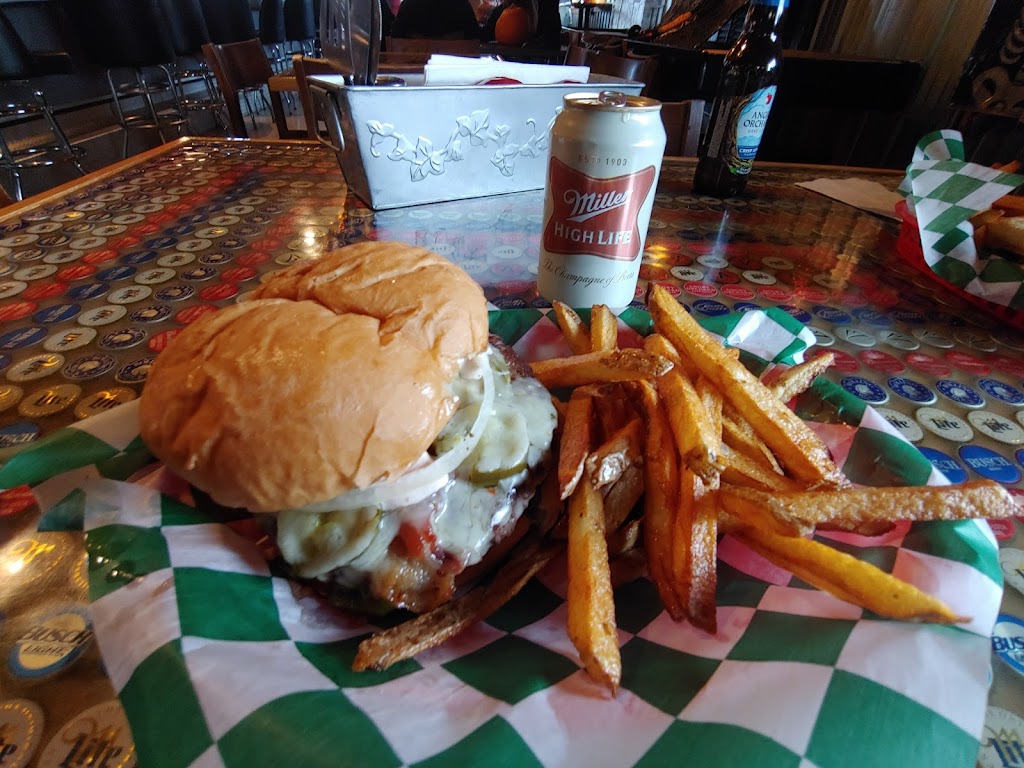 BuckHorn | restaurant | Trout Lake, MI 49793, USA | 9065693392 OR +1 906-569-3392