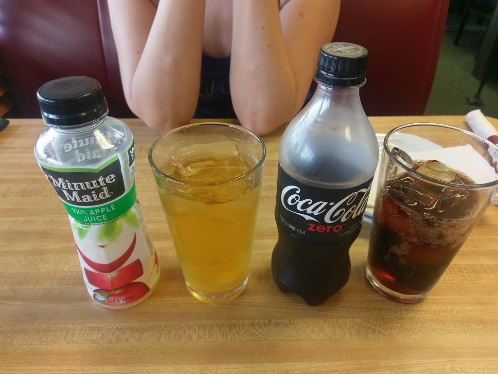 Ciros Deli & Pizzeria | restaurant | FL-84, Davie, FL 33324, USA | 9544742165 OR +1 954-474-2165