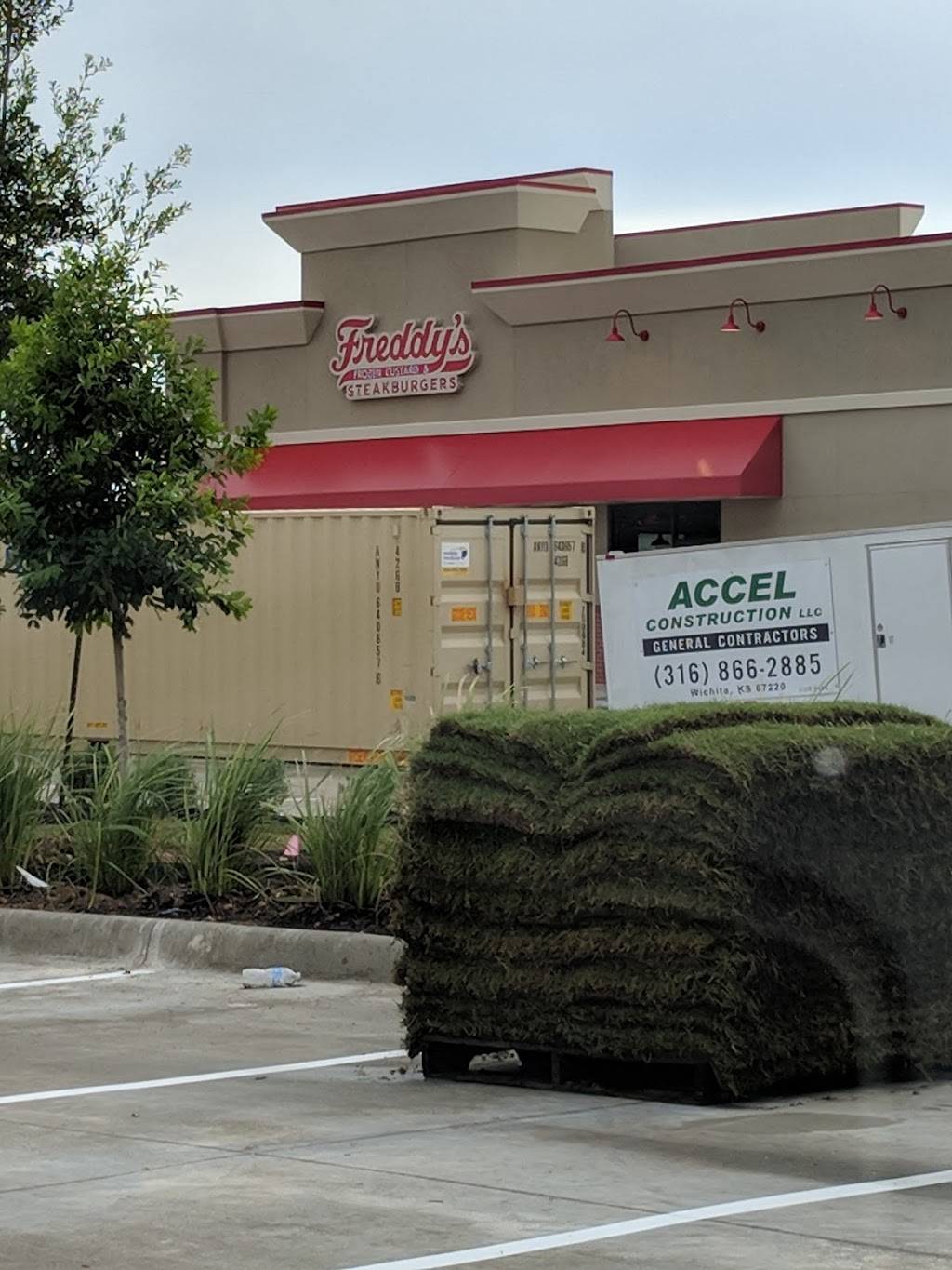 Freddys Frozen Custard & Steakburgers | restaurant | 26806 Farm to Market 1093, Fulshear, TX 77441, USA | 2816651223 OR +1 281-665-1223