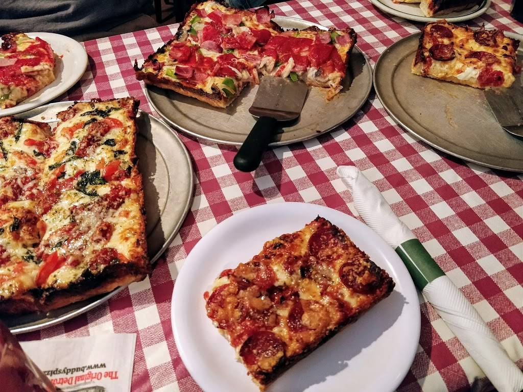 Buddys Pizza | restaurant | 17125 Conant St, Detroit, MI 48212, USA | 3138929001 OR +1 313-892-9001