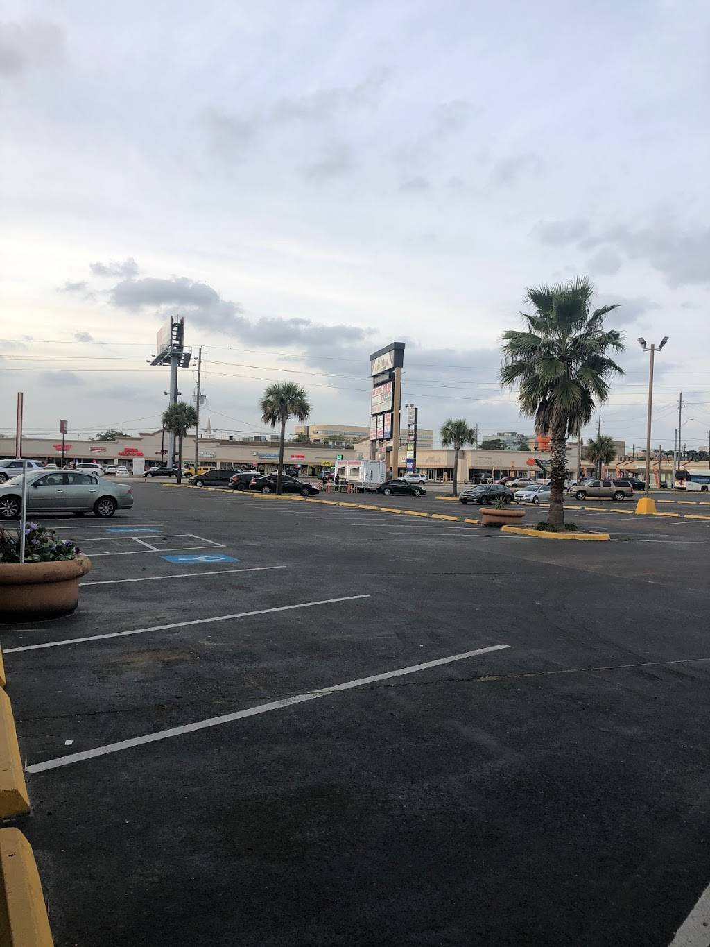 Tacos El Querreque | restaurant | 921 FM 1960, Houston, TX 77090, USA | 3462550582 OR +1 346-255-0582