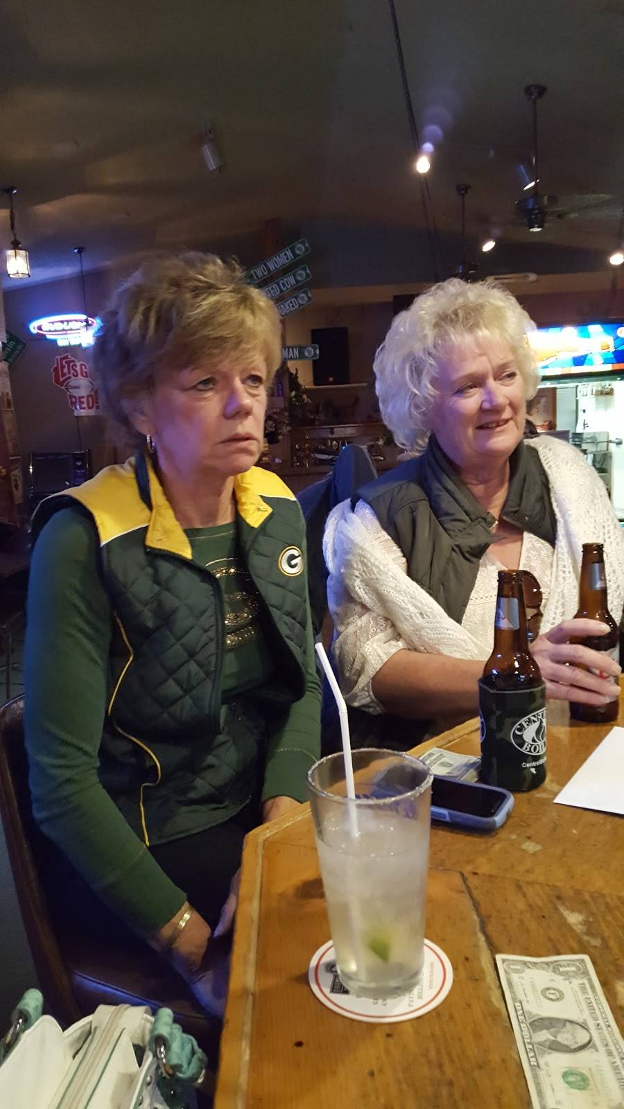 Lindas Lookout | restaurant | N8004 Co Rd A, Watertown, WI 53094, USA | 9206992137 OR +1 920-699-2137