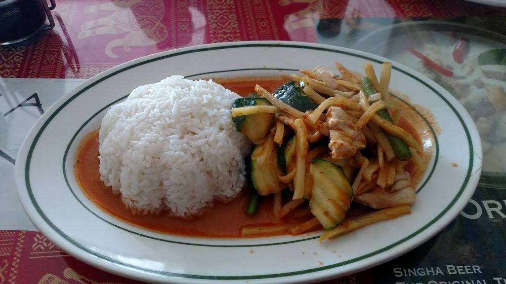 Bahn Thai | restaurant | 5802 Downey Ave, Long Beach, CA 90805, USA | 5626344156 OR +1 562-634-4156