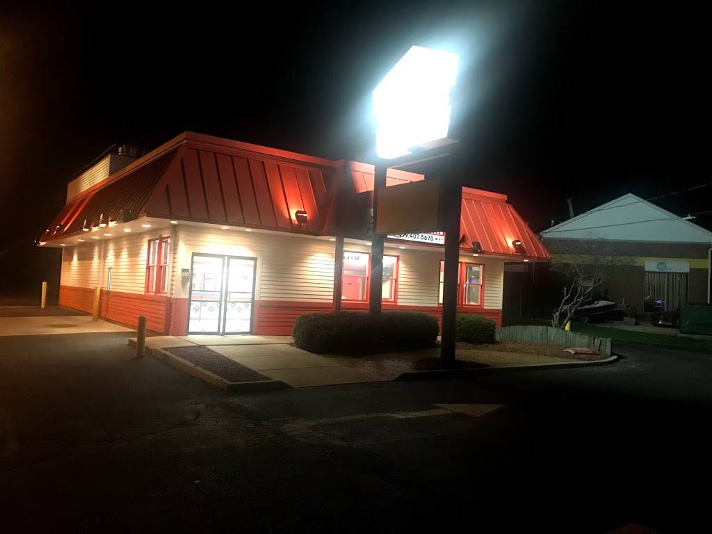 Snappers Seafood & Chicken | restaurant | 1530 S Byrne Rd, Toledo, OH 43614, USA | 4194075670 OR +1 419-407-5670