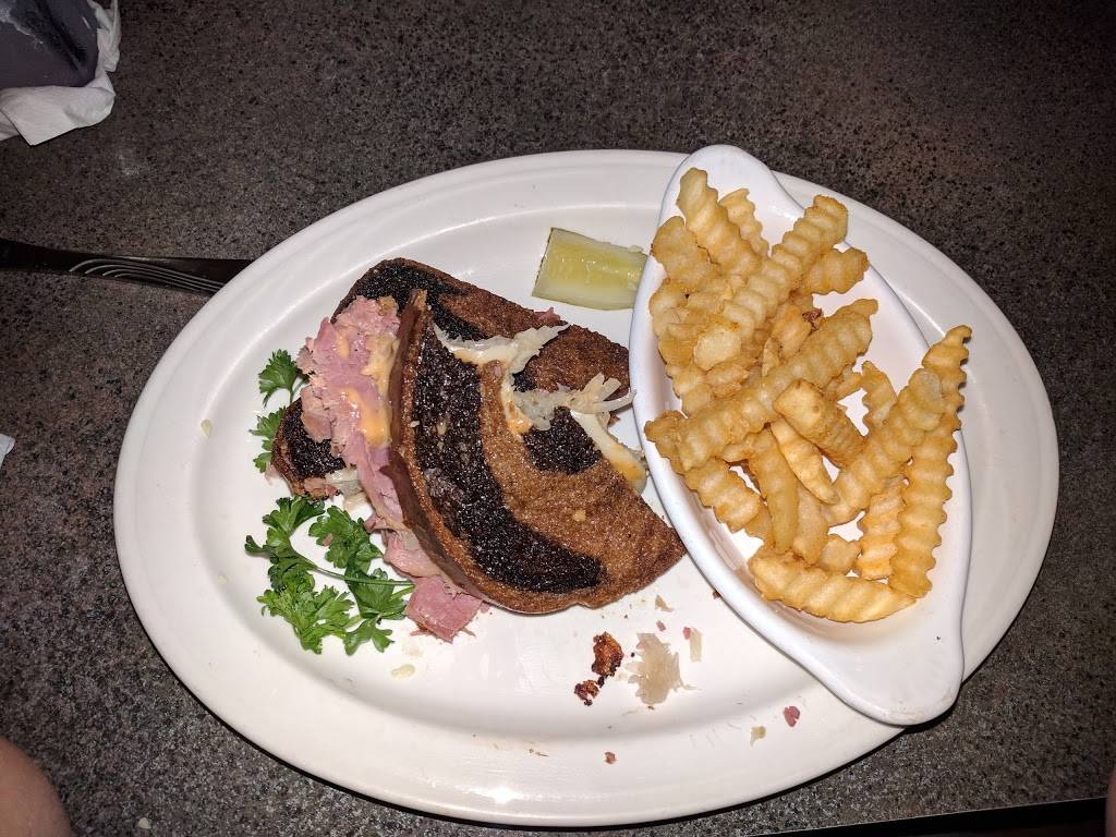 R.P. Adlers Bar and Grill | restaurant | 8202 Watts Rd, Madison, WI 53719, USA | 6088281250 OR +1 608-828-1250