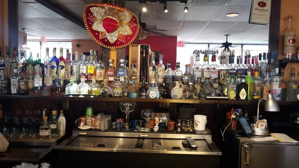 LA Taco Cantina | restaurant | 11429 Dorsett Rd, Maryland Heights, MO 63043, USA | 3142791555 OR +1 314-279-1555