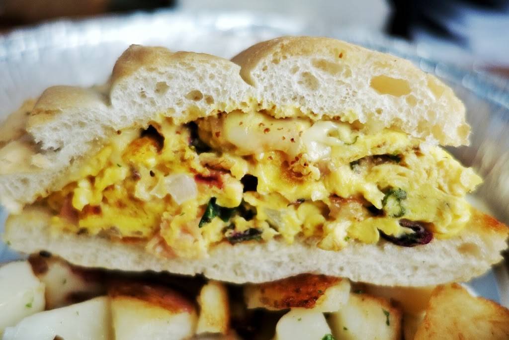 Over Easy Café | restaurant | 4943 N Damen Ave, Chicago, IL 60625, USA | 7735062605 OR +1 773-506-2605