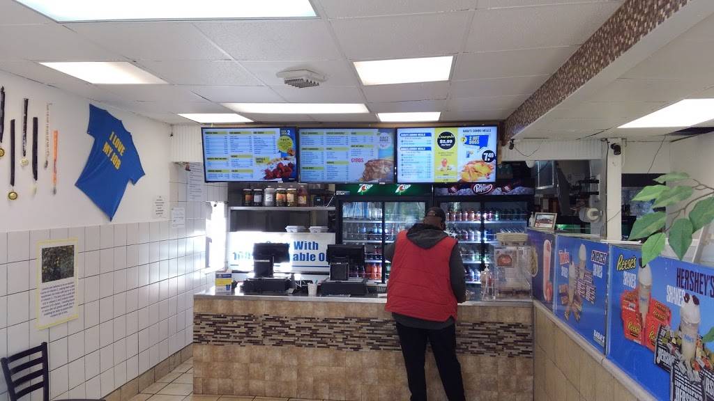 Babas Famous Steak & Lemonade | restaurant | 925 W Jefferson St, Joliet, IL 60435, USA | 8157222220 OR +1 815-722-2220