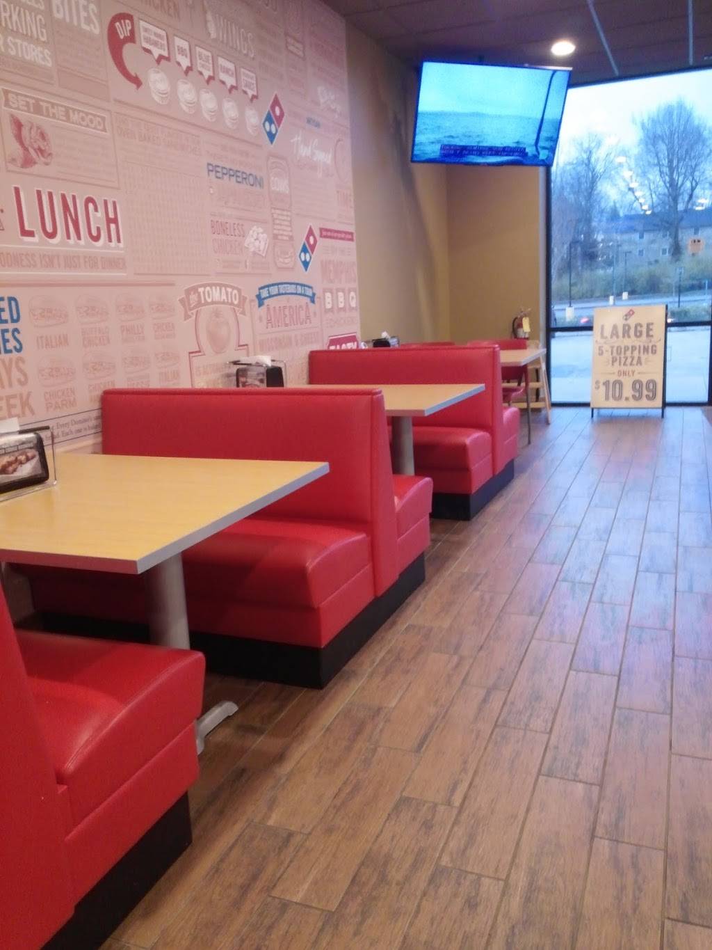 Dominos Pizza | meal delivery | 135 E Main St, Danville, KY 40422, USA | 8592362900 OR +1 859-236-2900